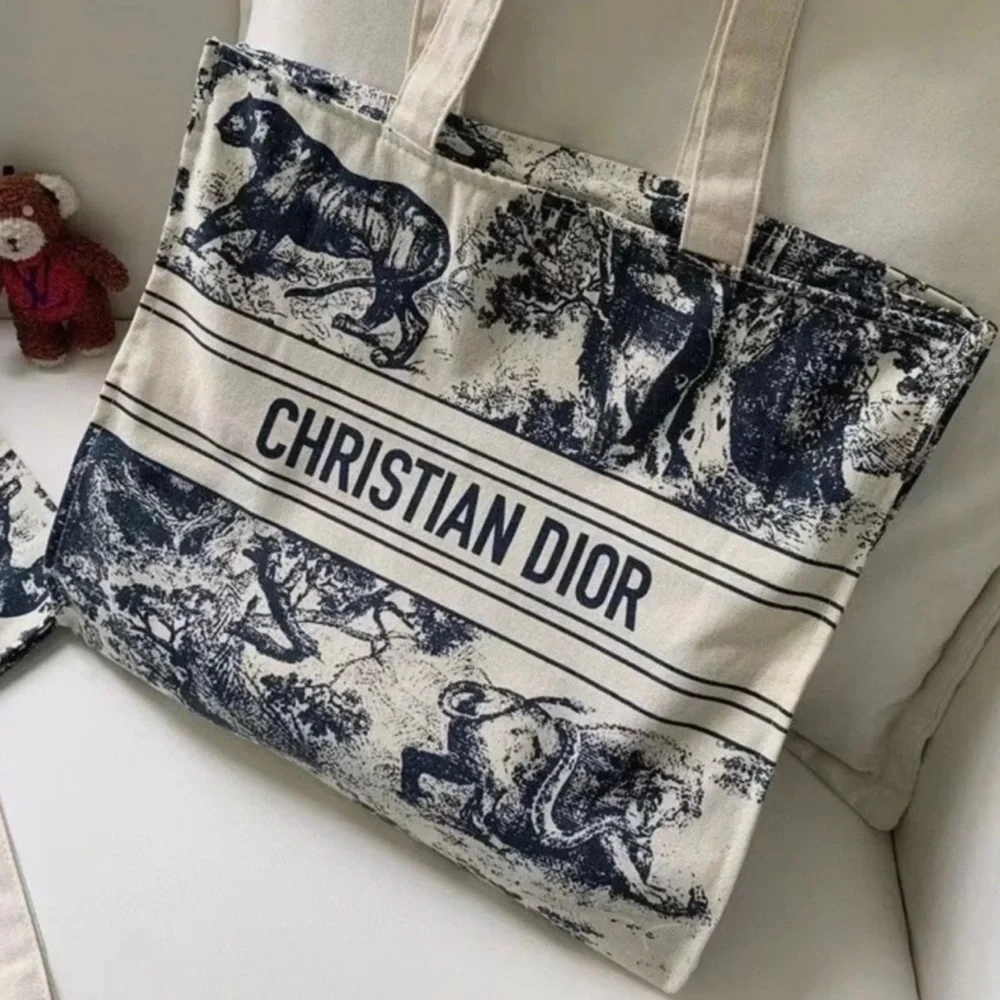 Authentic Christian Dior beauty Tote Bag - Picture 6 of 8